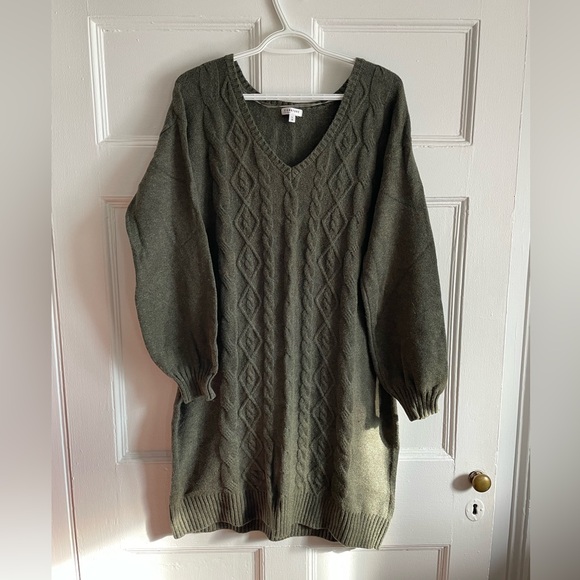 Reitmans | Signature Olive Cable Knit Sweater Dress - Picture 1 of 7